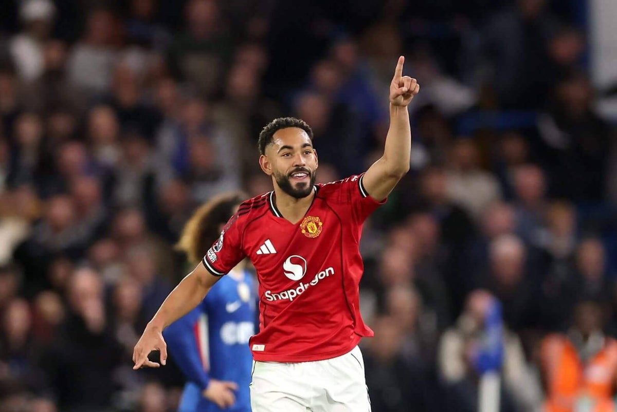 Manchester United beats Chelsea 1-0 as Cunha scores, Fernandes assists