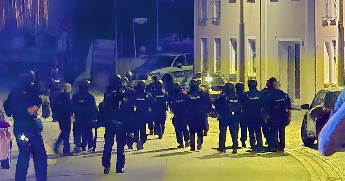 Schierling police investigate mysterious gunshots, damaged trailer amid vacant building search