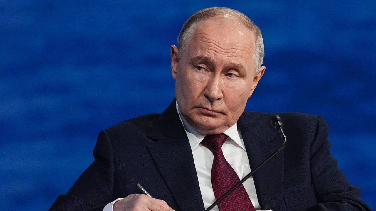 Zelenskyy Urges Putin to End War Now